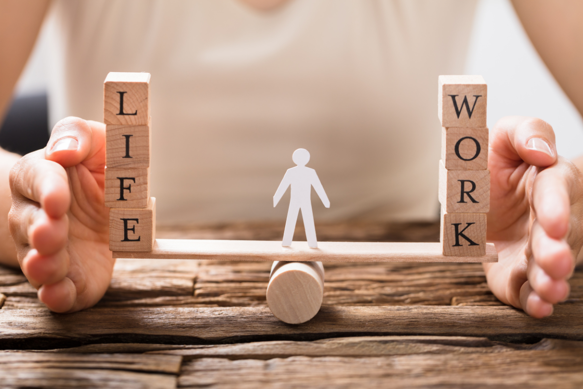 Practical Tips for Therapists to Maintain Work-Life Balance